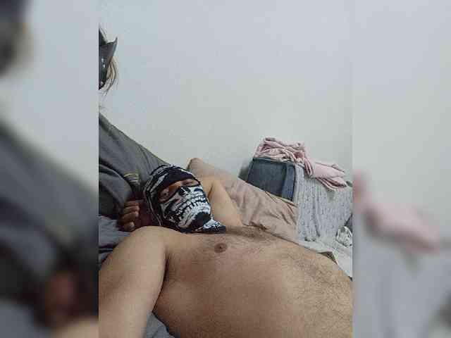 Kaifyli34 webcam