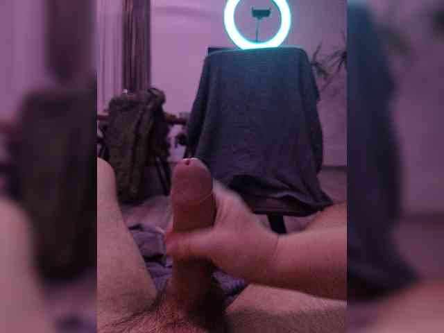 Kaifyli34 webcam