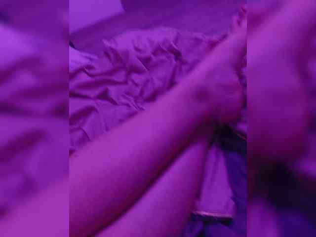 Kaifyli34 webcam