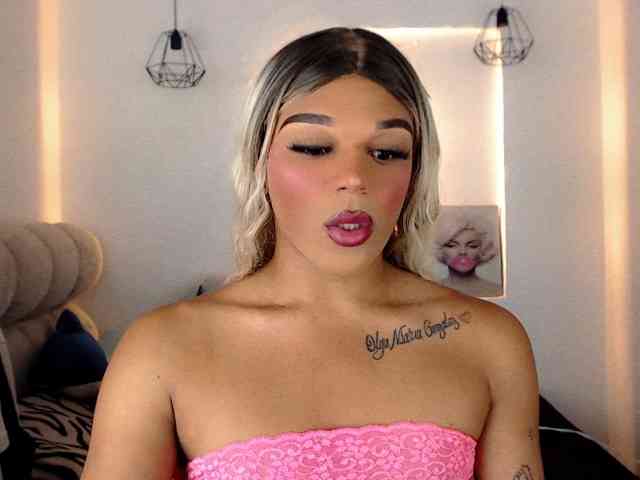 ShadaysMistress Live Webcam on BongaCams