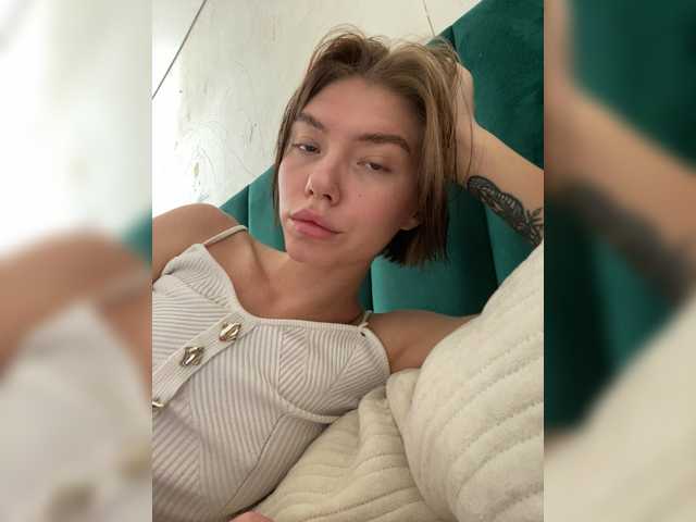 LisaaaAlisa live cam on BongaCams