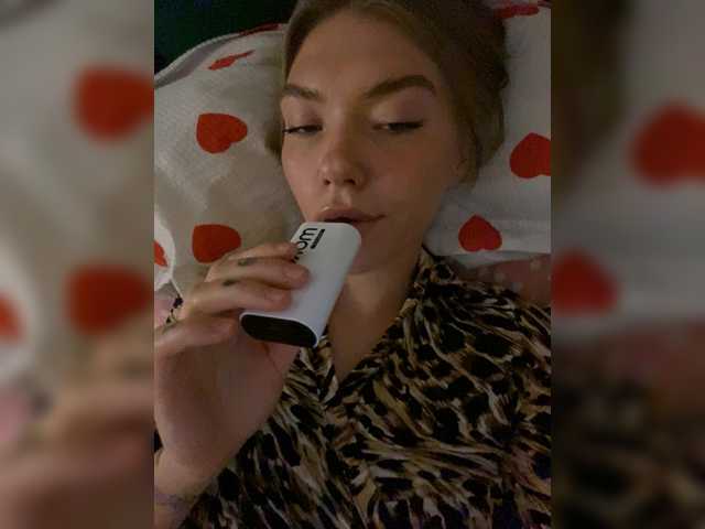 LisaaaAlisa live cam preview