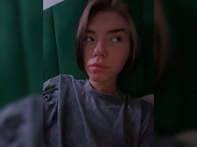 LisaaaAlisa live cam on BongaCams