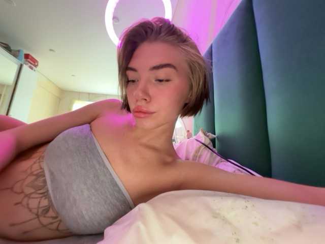 видео LisaaaAlisa