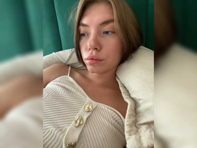LisaaaAlisa live cam