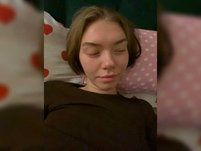 LisaaaAlisa live cam on BongaCams