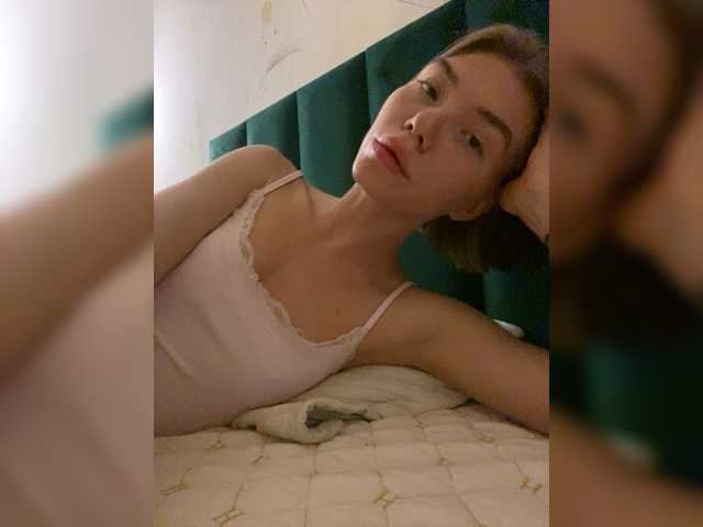 LisaaaAlisa live cam on BongaCams
