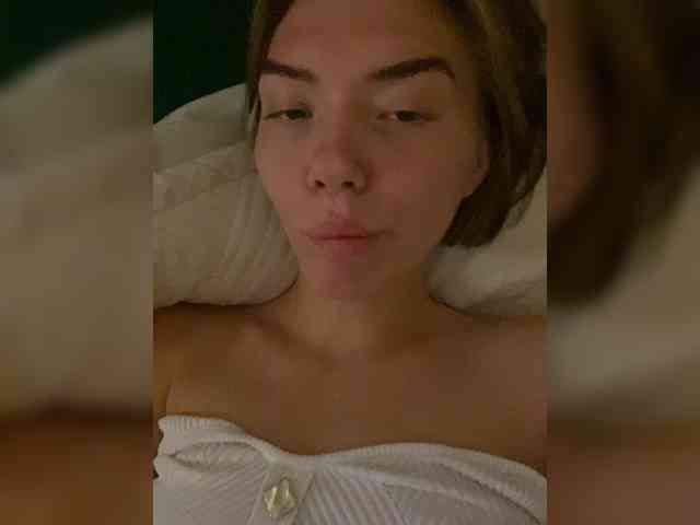 LisaaaAlisa webcam
