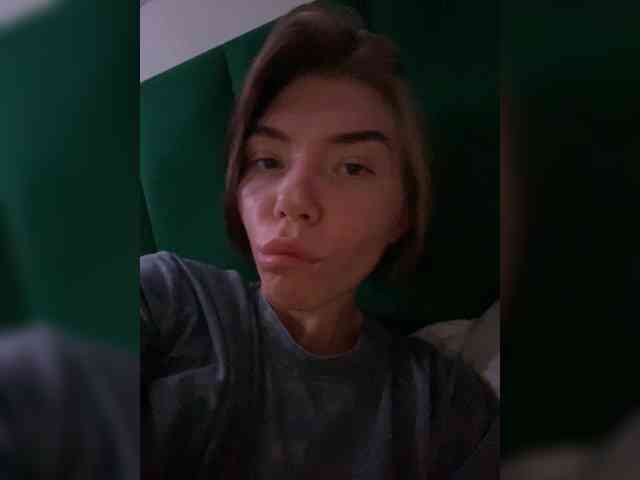 LisaaaAlisa webcam