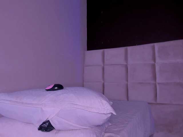 Abby-03 live cam preview