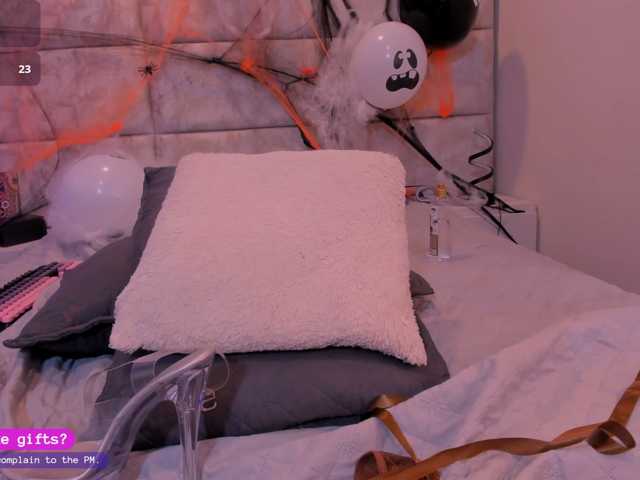 Hanny02, live now on BongaCams