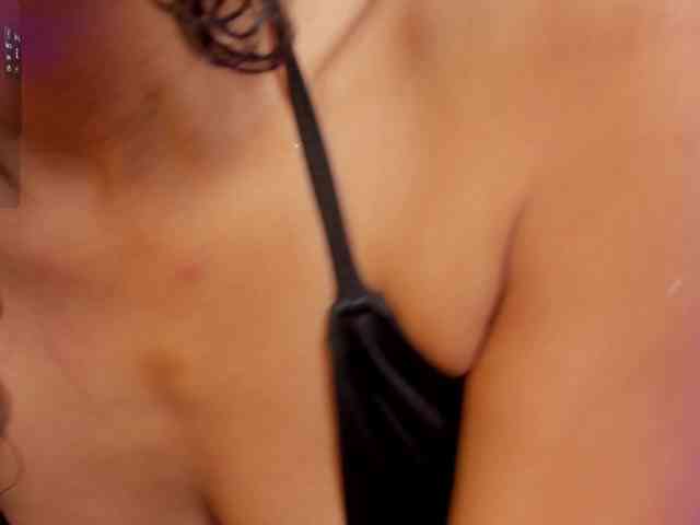 Abby-03 webcam