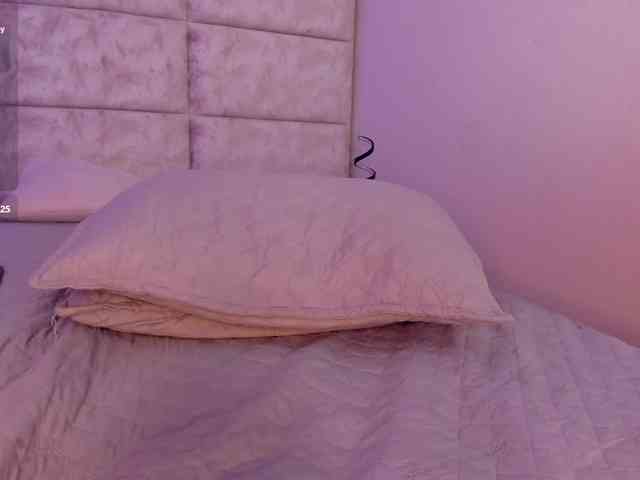 Abby-03 webcam