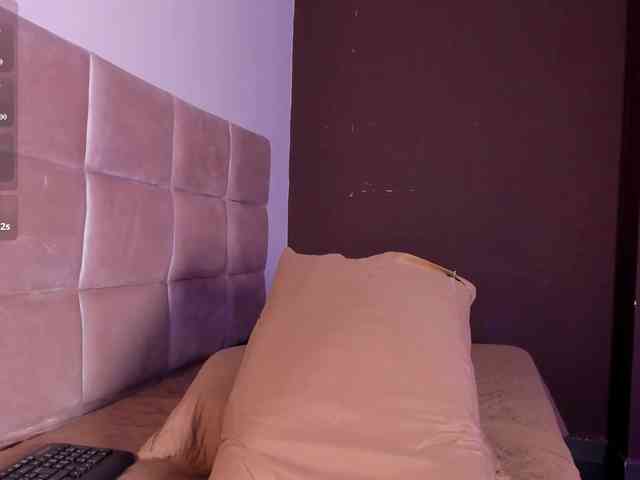 Abby-03 webcam