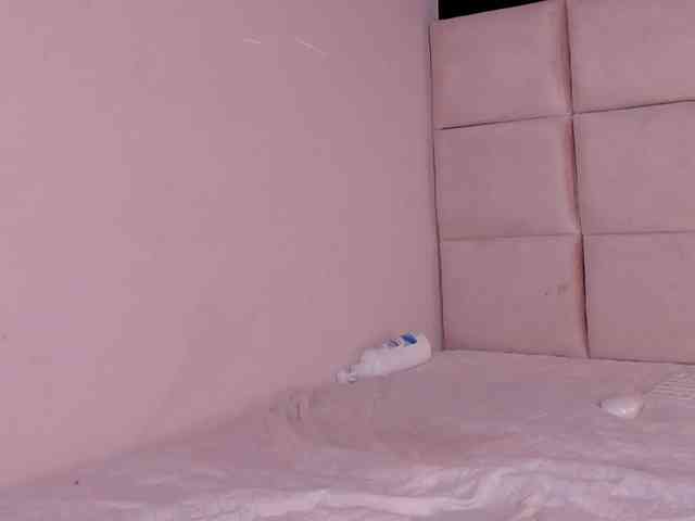 Abby-03 webcam