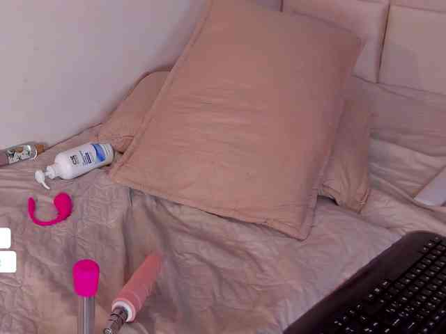 Abby-03 webcam