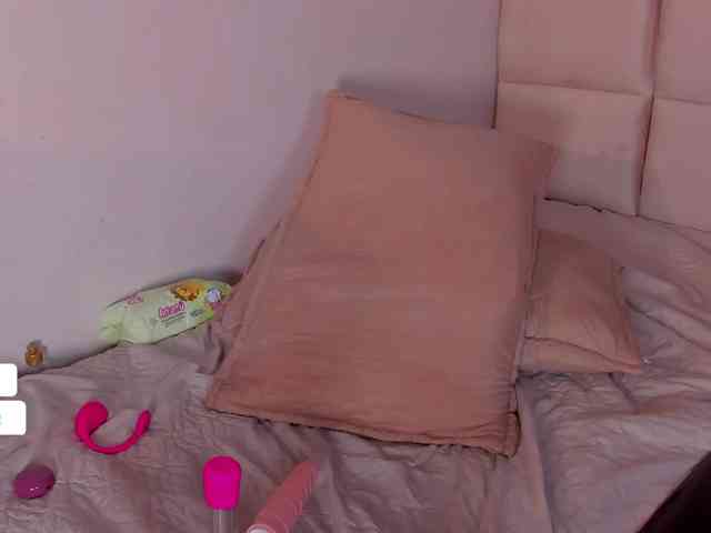 Abby-03 webcam
