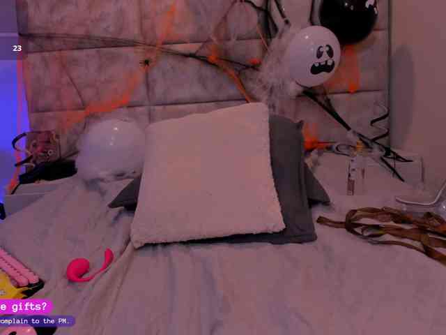 Abby-03 webcam