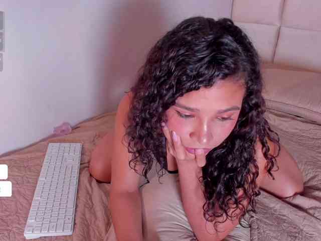 Abby-03 webcam