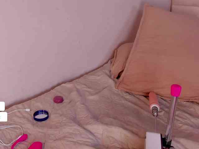 Abby-03 webcam