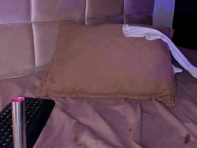 Abby-03 webcam