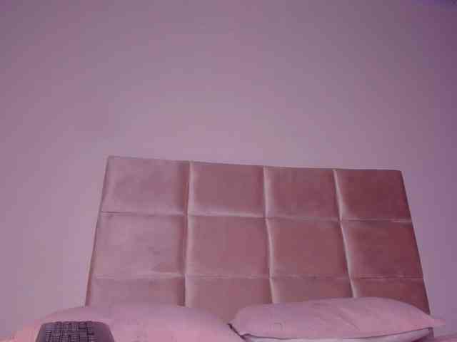 Abby-03 webcam