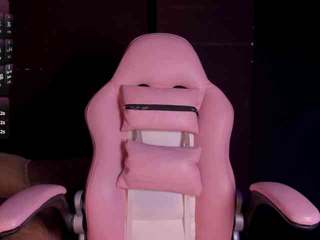 Abby-03 webcam