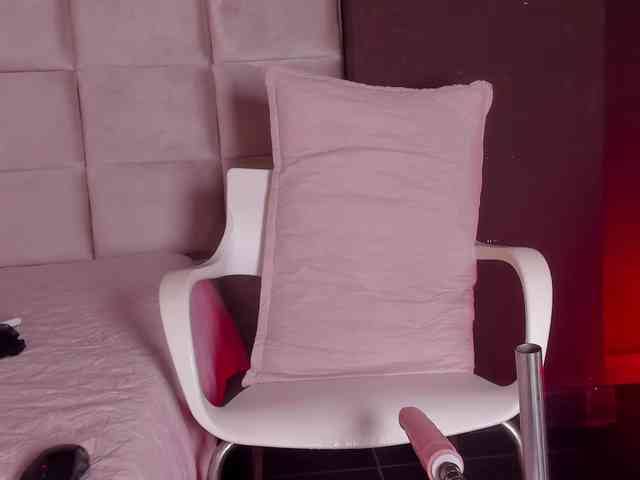 Abby-03 webcam