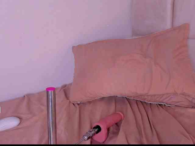Abby-03 webcam