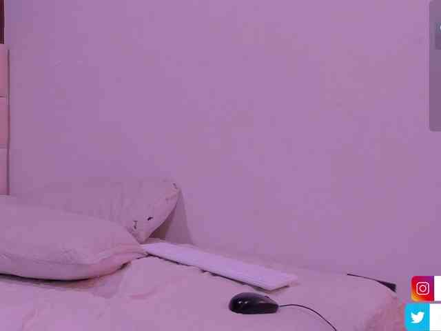 Abby-03 webcam