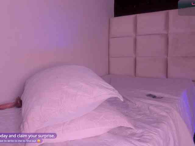 Abby-03 webcam
