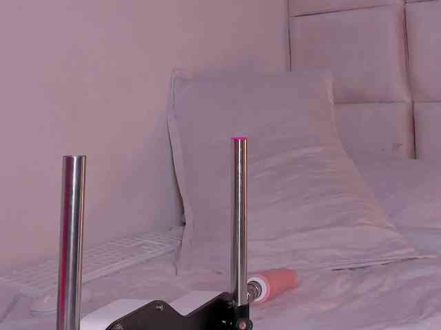 Abby-03 webcam