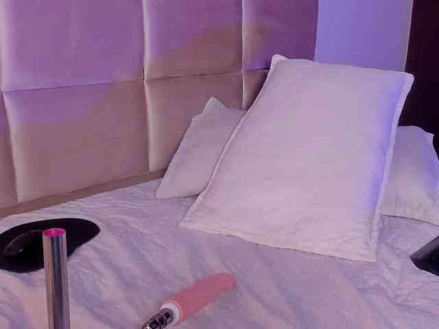 Abby-03 webcam