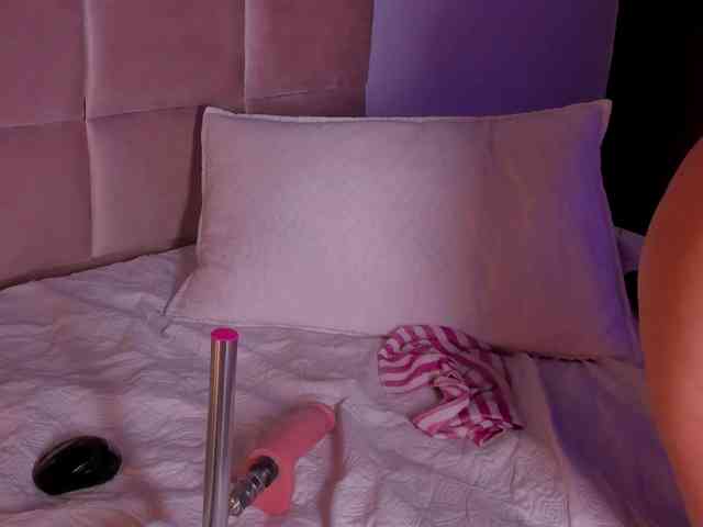 Abby-03 webcam