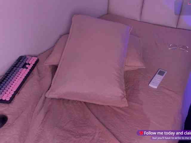 Abby-03 webcam