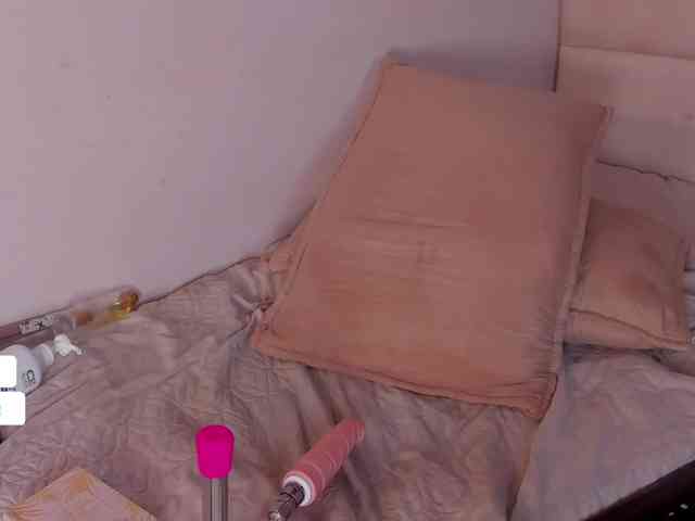 Abby-03 webcam