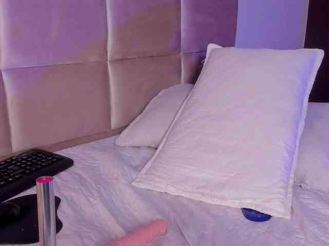 Abby-03 webcam