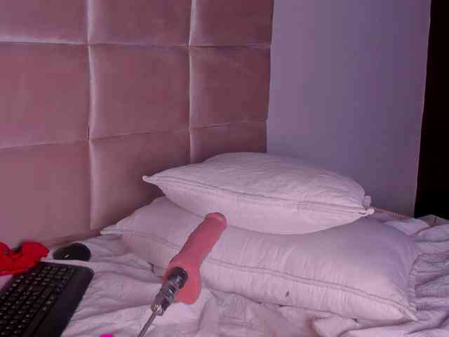 Abby-03 webcam