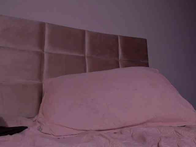 Abby-03 webcam
