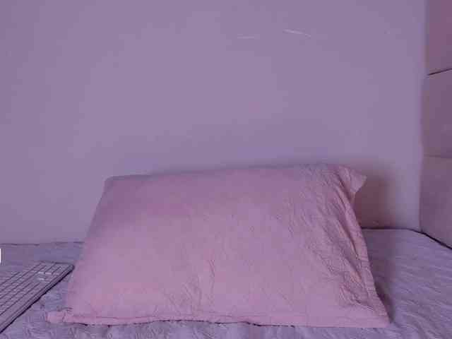 Abby-03 webcam