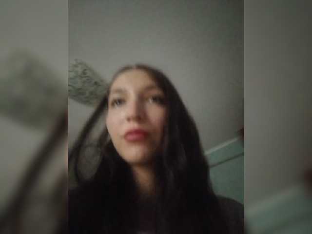 Engellsss, live now on BongaCams