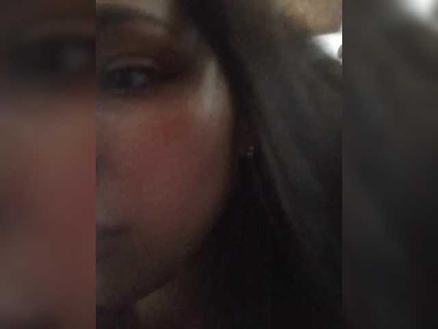 Engellsss live cam preview