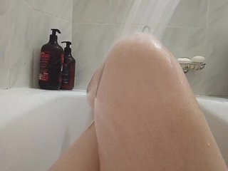 TitiKate Porn Show