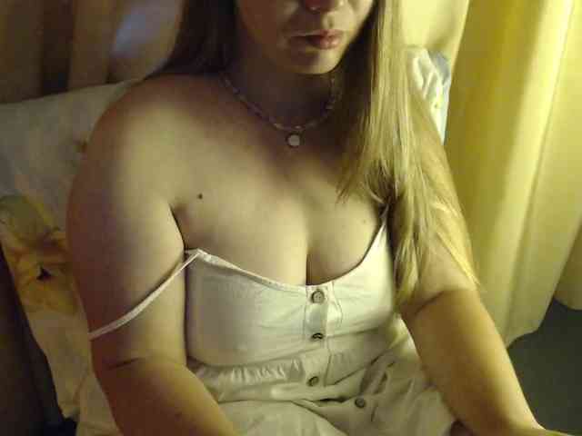 Chloe_ webcam