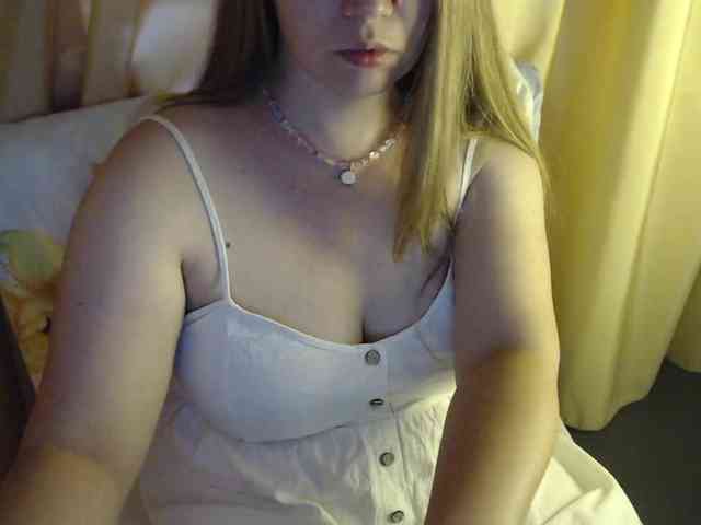 Chloe_ webcam