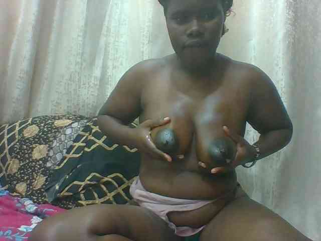Queenvivy webcam
