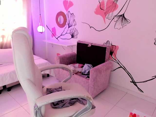 Isabela-Fiorelli live cam on BongaCams