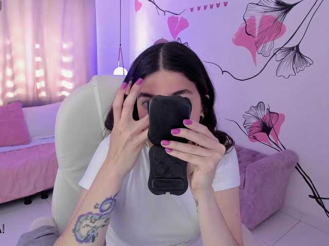 Isabela-Fiorelli live cam on BongaCams