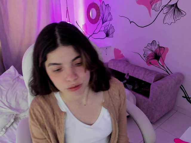 Isabela-Fiorelli's BongaCams show and profile