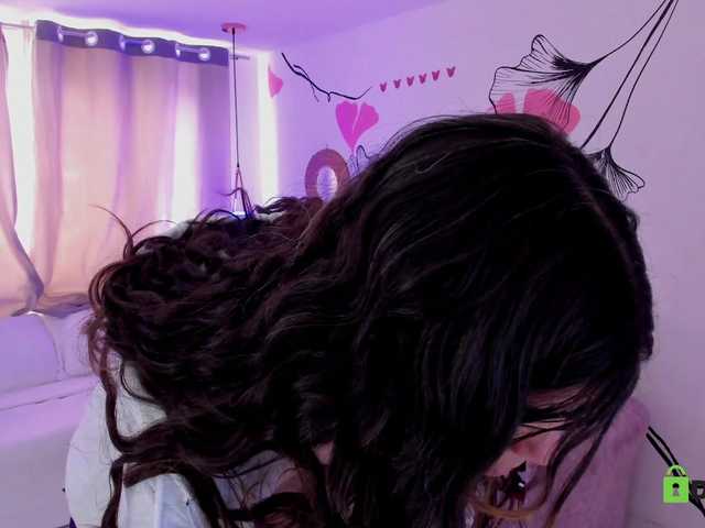 Isabela-Fiorelli live cam on BongaCams